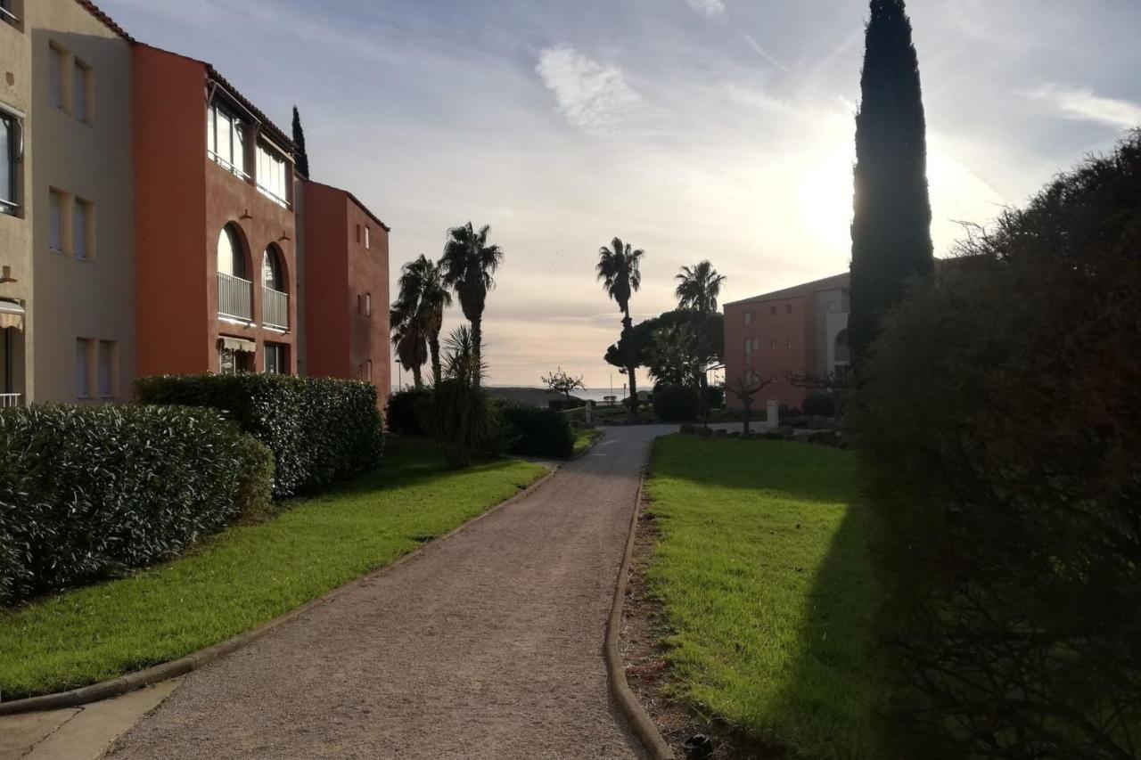 Very Cosy Apartment At 200 M From The Beaches La Londe-les-Maures Ngoại thất bức ảnh